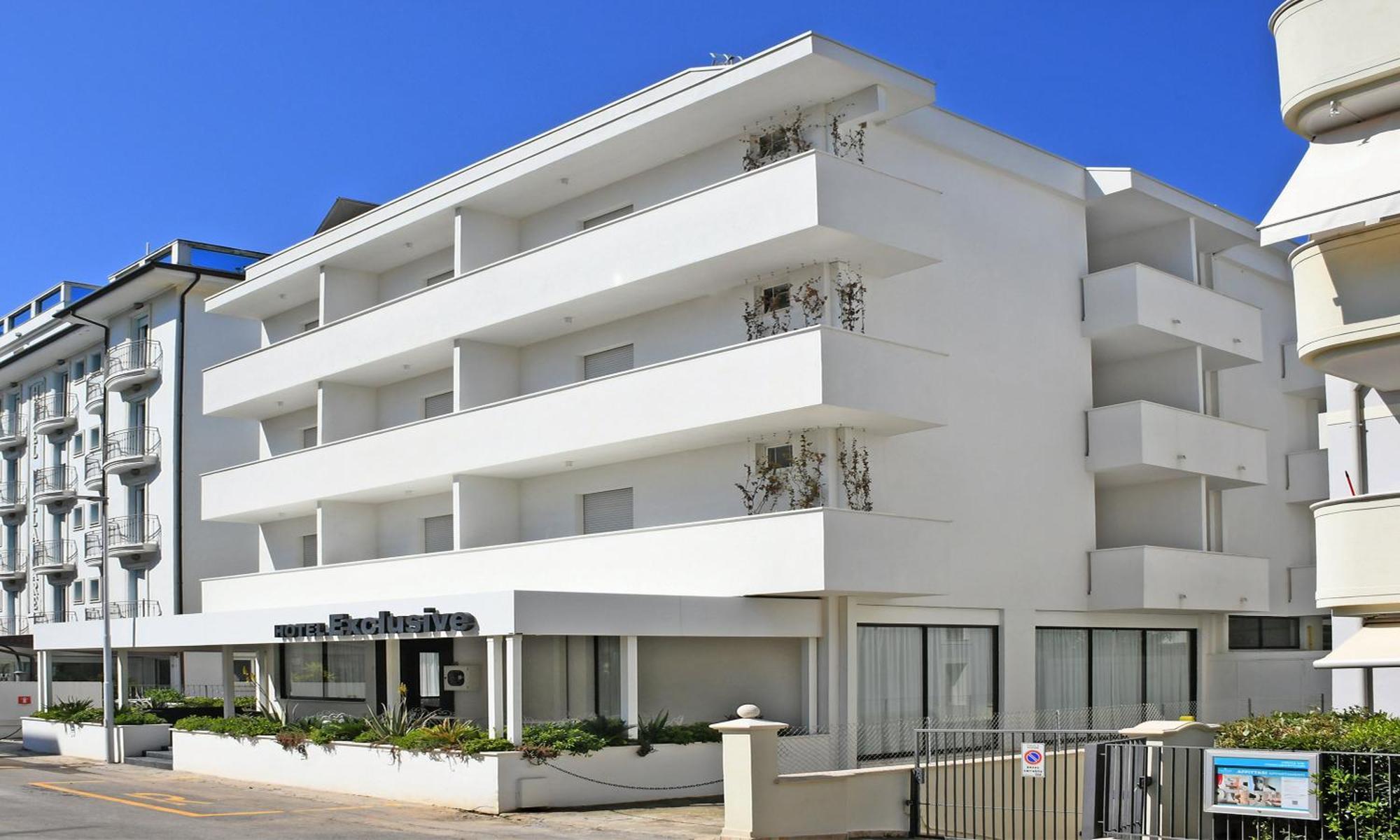 Hotel Exclusive In Pieno Centro - Nuova Gestione 2025 リッチョーネ エクステリア 写真